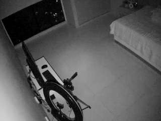 voyeurcam-casa-salsa-bedroom-12