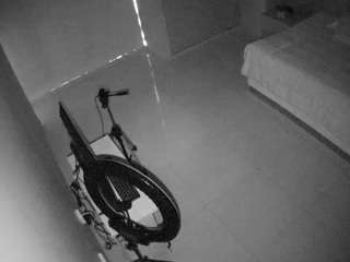 voyeurcam-casa-salsa-bedroom-12