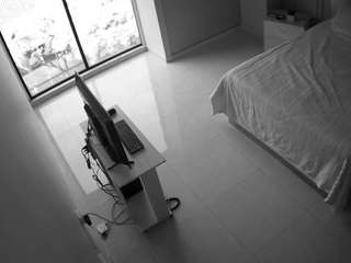 voyeurcam-casa-salsa-bedroom-12