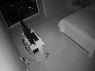 voyeurcam-casa-salsa-bedroom-12