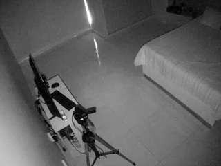 voyeurcam-casa-salsa-bedroom-12