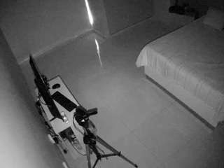 voyeurcam-casa-salsa-bedroom-12