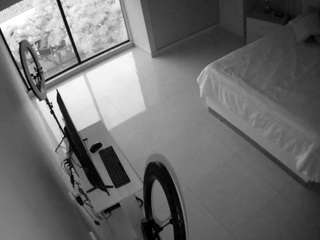 voyeurcam-casa-salsa-bedroom-12