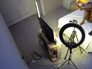 voyeurcam-casa-salsa-bedroom-12