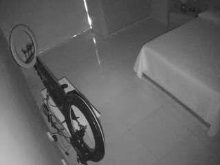 voyeurcam-casa-salsa-bedroom-12