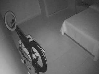 voyeurcam-casa-salsa-bedroom-12