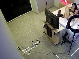 voyeurcam-casa-salsa-bedroom-12