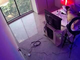 voyeurcam-casa-salsa-bedroom-12