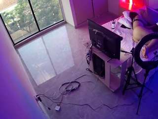 voyeurcam-casa-salsa-bedroom-12
