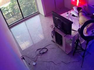 voyeurcam-casa-salsa-bedroom-12
