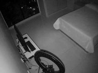 voyeurcam-casa-salsa-bedroom-12