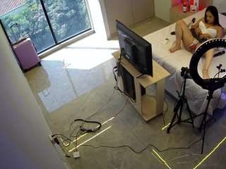 voyeurcam-casa-salsa-bedroom-12