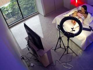 voyeurcam-casa-salsa-bedroom-12