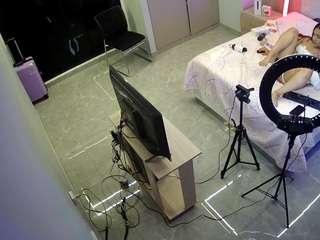 voyeurcam-casa-salsa-bedroom-12