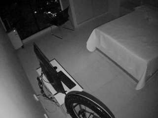 voyeurcam-casa-salsa-bedroom-12