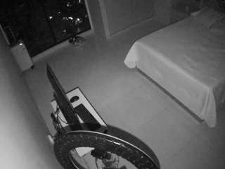 voyeurcam-casa-salsa-bedroom-12
