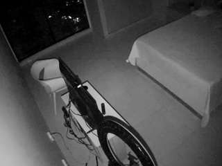 voyeurcam-casa-salsa-bedroom-12