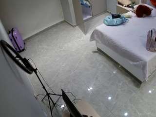voyeurcam-casa-salsa-bedroom-12