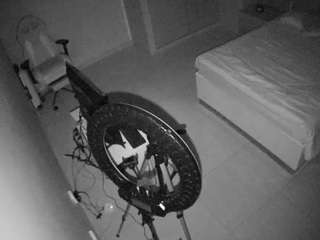 voyeurcam-casa-salsa-bedroom-12