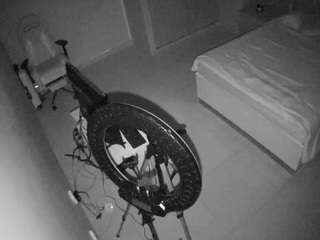 voyeurcam-casa-salsa-bedroom-12