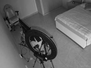 voyeurcam-casa-salsa-bedroom-12