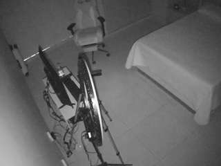 voyeurcam-casa-salsa-bedroom-12