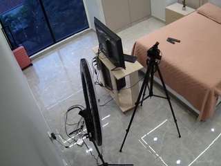 voyeurcam-casa-salsa-bedroom-12