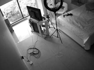 voyeurcam-casa-salsa-bedroom-12