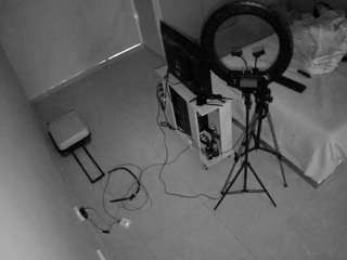 voyeurcam-casa-salsa-bedroom-12