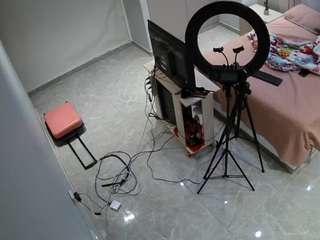 voyeurcam-casa-salsa-bedroom-12