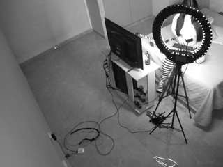 voyeurcam-casa-salsa-bedroom-12