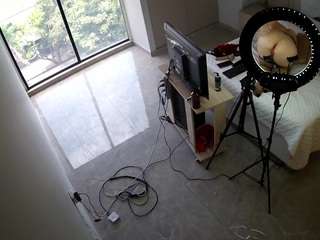 voyeurcam-casa-salsa-bedroom-12 from camsoda