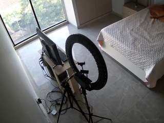 voyeurcam-casa-salsa-bedroom-12