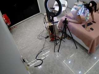 voyeurcam-casa-salsa-bedroom-12