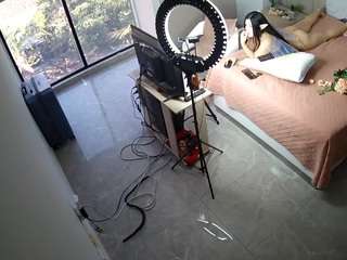 voyeurcam-casa-salsa-bedroom-12