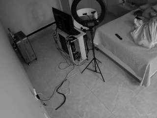 voyeurcam-casa-salsa-bedroom-12