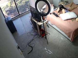 voyeurcam-casa-salsa-bedroom-12