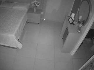 voyeurcam-casa-salsa-bedroom-12 camsoda