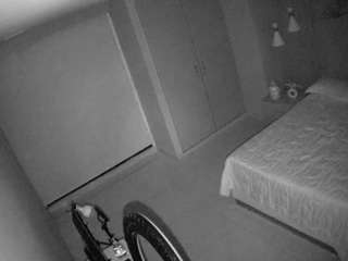 voyeurcam-casa-salsa-bedroom-12
