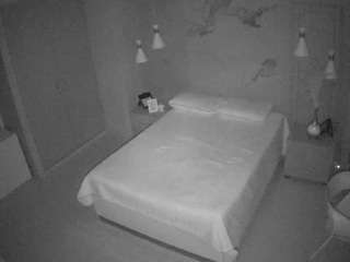 voyeurcam-casa-salsa-bedroom-12