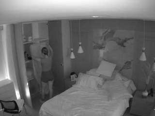 voyeurcam-casa-salsa-bedroom-12