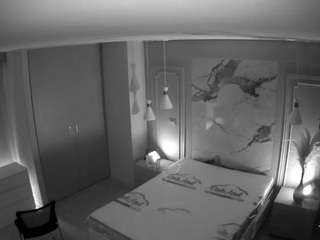 voyeurcam-casa-salsa-bedroom-12