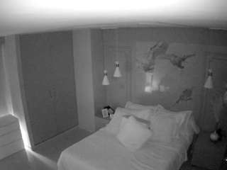 voyeurcam-casa-salsa-bedroom-12
