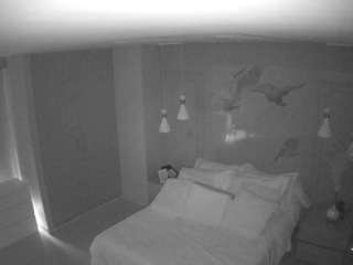 voyeurcam-casa-salsa-bedroom-12