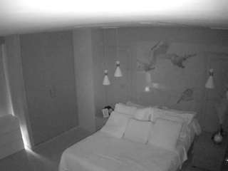voyeurcam-casa-salsa-bedroom-12