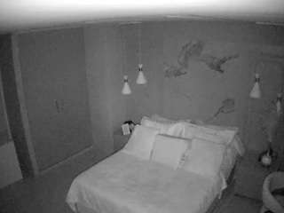voyeurcam-casa-salsa-bedroom-12