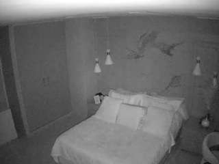 voyeurcam-casa-salsa-bedroom-12