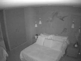 voyeurcam-casa-salsa-bedroom-12