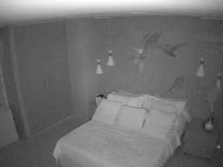 voyeurcam-casa-salsa-bedroom-12