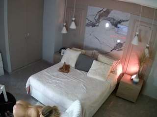 voyeurcam-casa-salsa-bedroom-12